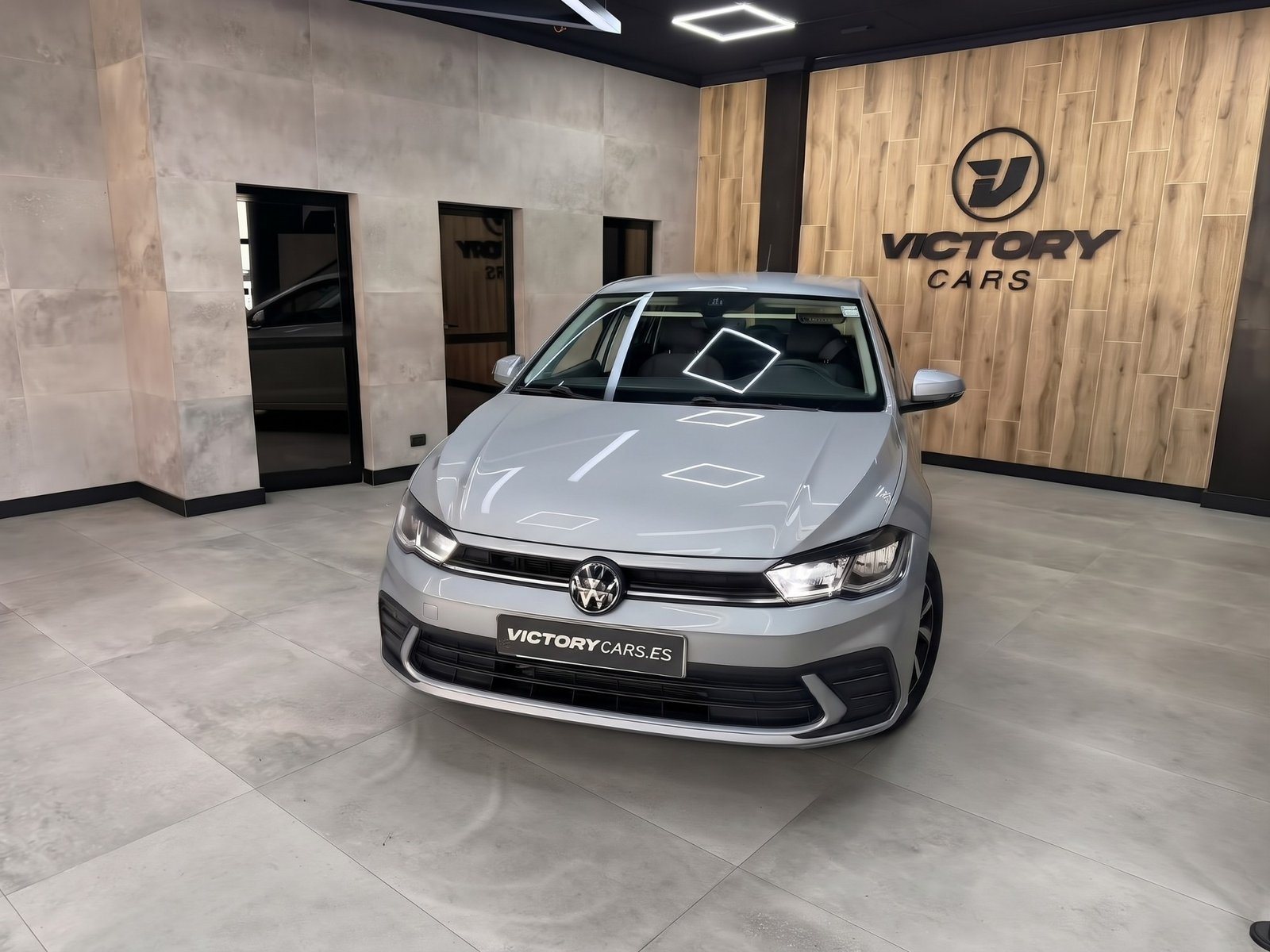 Coches de segunda mano en Victory Cars con envío sin coste a La Gomera